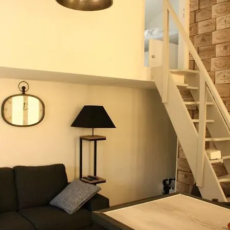 L'oustaria 3 Bedrooms Apartment, Old Town Nice
